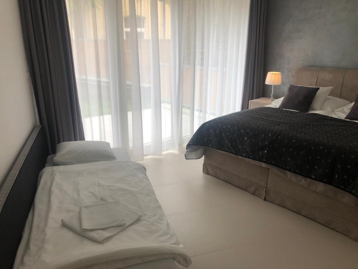 Terrace Apartment Prága Kültér fotó